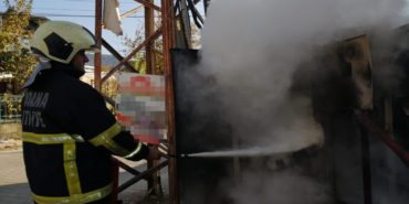 Kozanda Elektrik Trafosu Patladı 4 Mahalle Elektriksiz Kaldı (2)