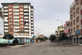 Kozanda Sokağa Çıkma Yasağına Uymayanlara Ceza Yazıldı