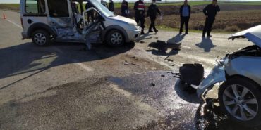 İmamoğlu’nda Trafik Kazası 2'si Ağır 3 Yaralı (1)