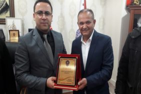 Kozan İlçe Emniyet Müdürü Ferdi Büyükatak’a Plaket (2)