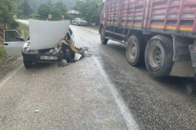 Kozan-Feke-Yolu-Trafik-Kazasi-1-Yarali-2-1